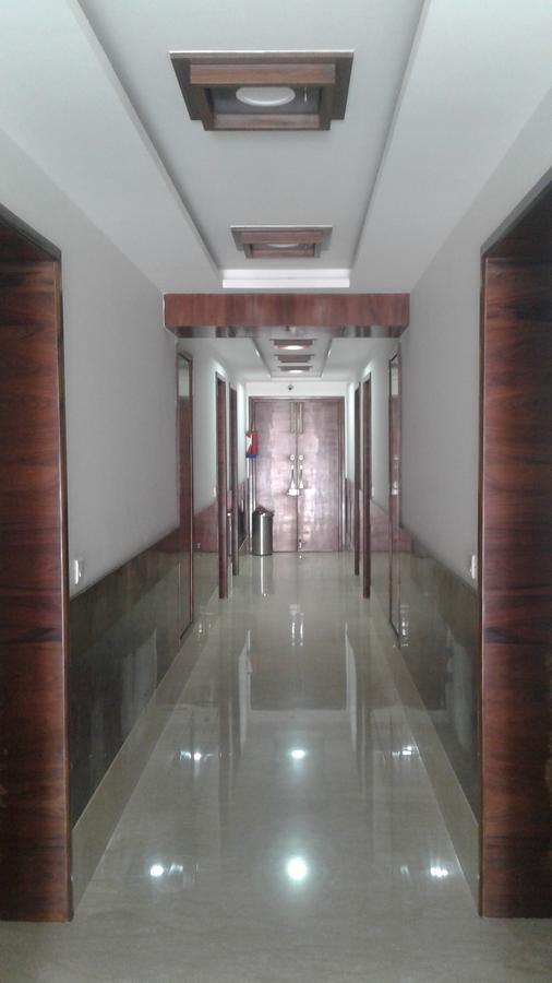 Hotel The Grand Inn Jammu Bagian luar foto